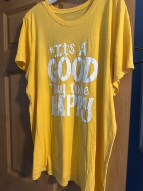 torrid Yellow "It's A Good Day To Be Happy" Graphic Tee